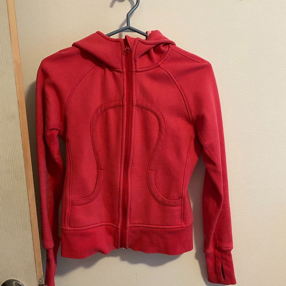 lululemon Scuba Hoodie - Bon Bon Color - Picture 3 of 6